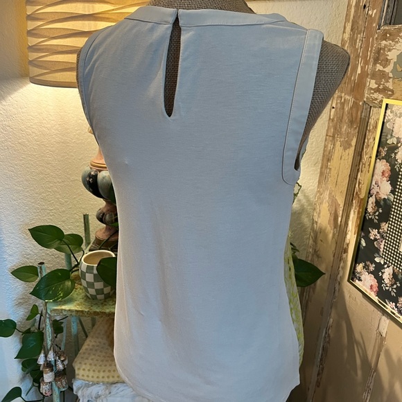 Ann Taylor Lime Floral Blouse Small - Picture 3 of 3